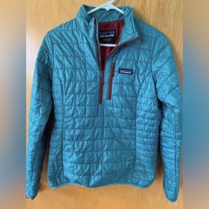 Patagonia Women’s Nano Puff Pullover, Small